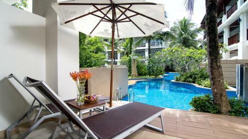 Hotel Apsara Beachfront Resort & Villa