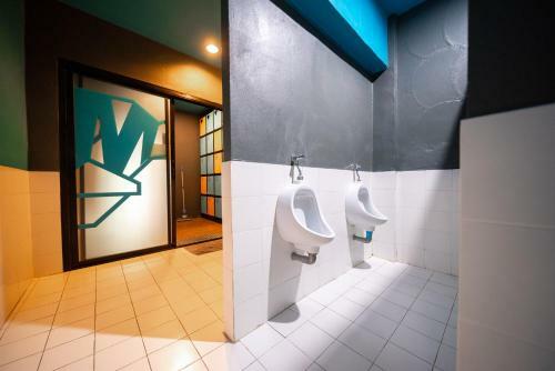 Monkey Dive Hostel Khaolak