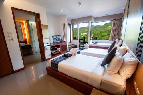 Hotel Peach Blossom Resort