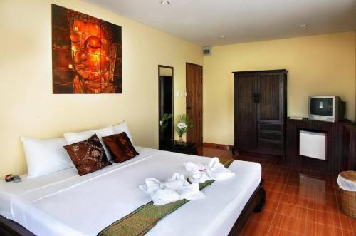 Hotel Baan Suay Karon Beach