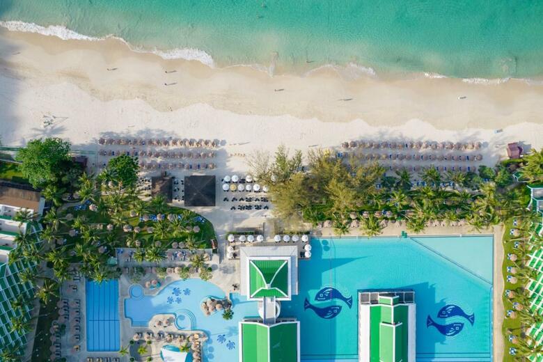 Hotel Le Meridien Phuket Beach Resort