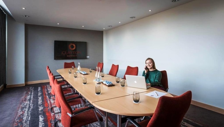 Clayton Hotel Dublin Airport