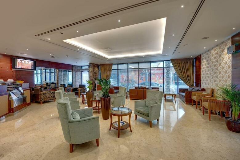 Hotel Golden Tulip Al Barsha
