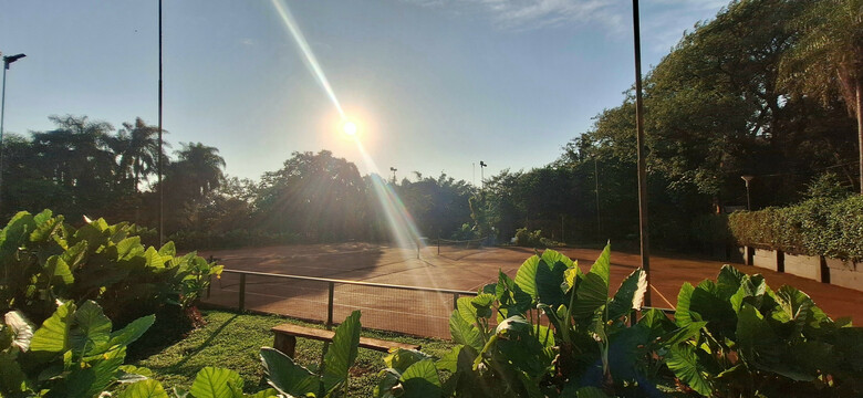 Raices Esturi�n Hotel