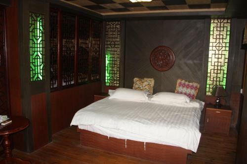 Liqing Hotel