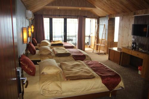 Liqing Hotel