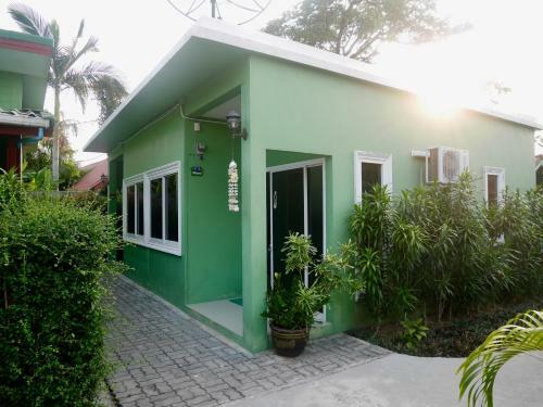 Hostal Suntalee House