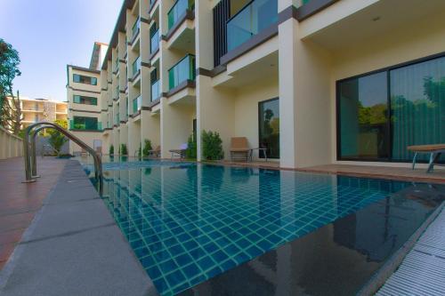 Hotel Airport Resort