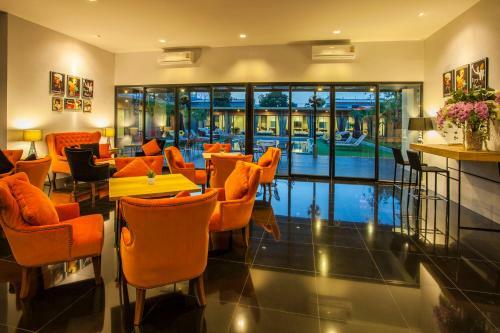 D Living Hotel