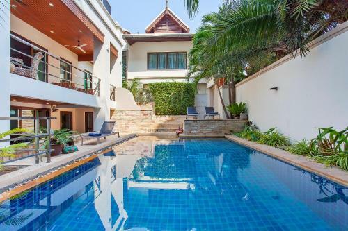 Angels Villa