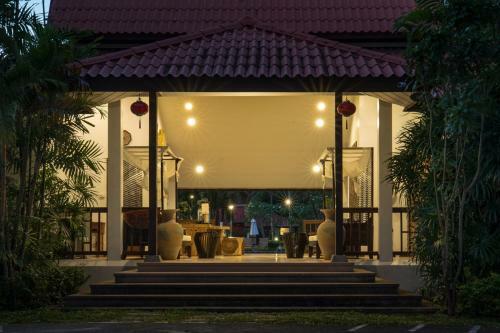 Dasein Chalong Bay Hotel