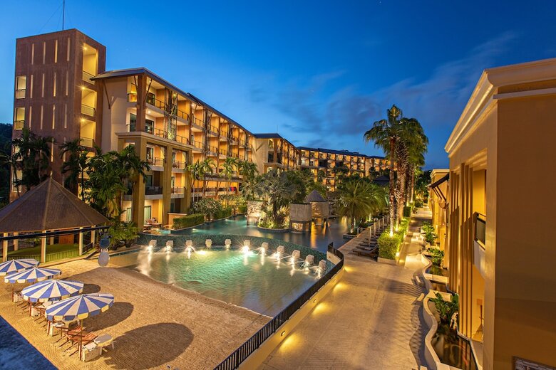 Hotel Rawai Palm Beach Resort