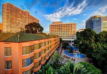 Hotel The Bayview Pattaya