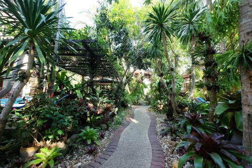 Hotel Thai Palace Resort
