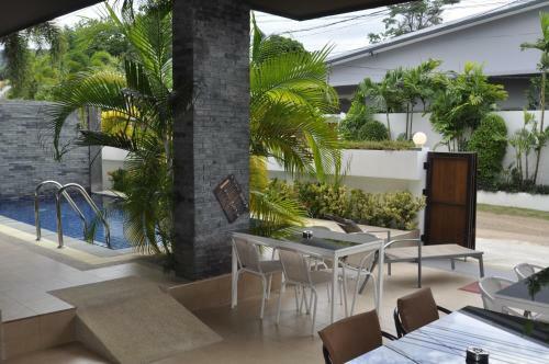 Apartamentos Duangjai Residence