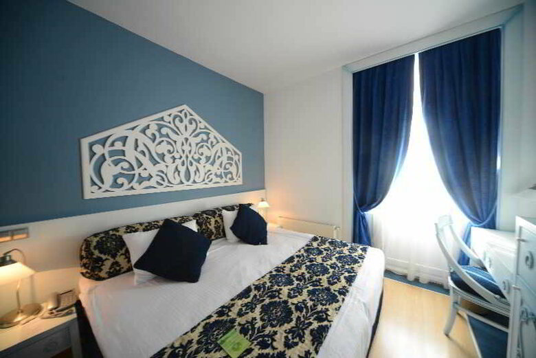 Hotel Adamar