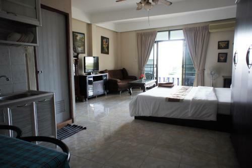 Albergue River Hotel