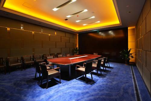 Jinling New Town Hotel