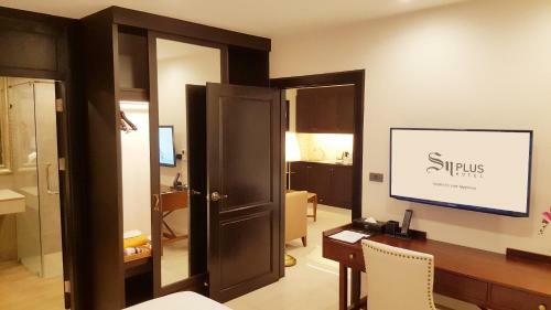 S.n. Plus Hotel