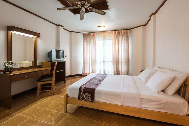Aparthotel Seashore Pattaya Resort