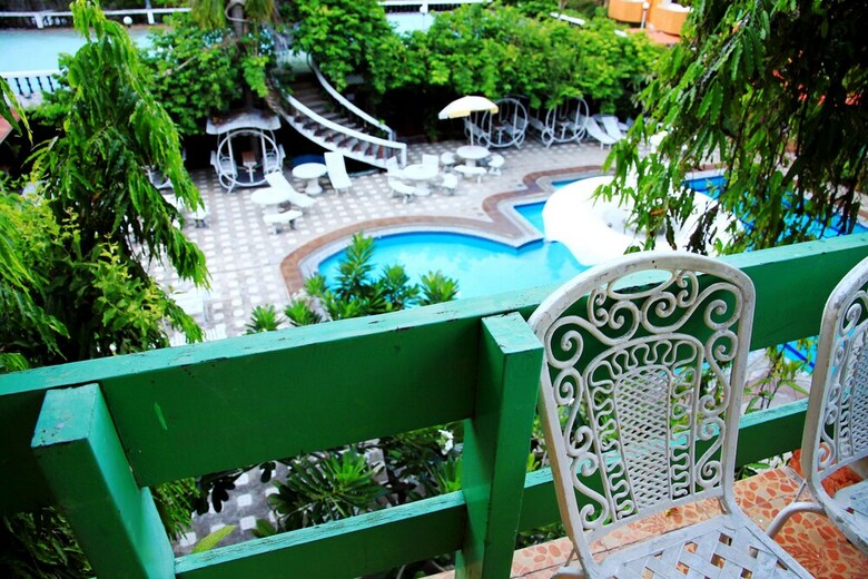 Aparthotel Seashore Pattaya Resort