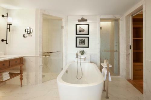 Hotel Dusit Thani Hua Hin - Sha Plus