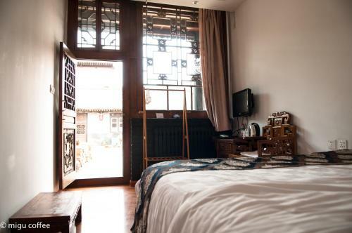 Hotel Fly By Knight Pingyao Courtyard