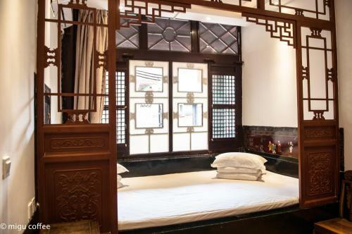 Hotel Fly By Knight Pingyao Courtyard
