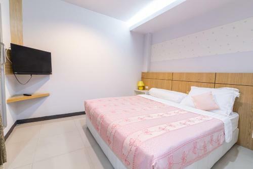 Hotel The Rama Residence
