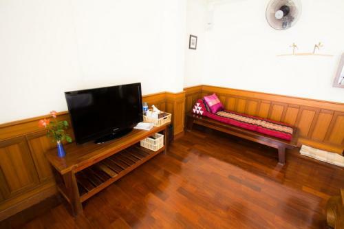 Hostal Rustic Guest House