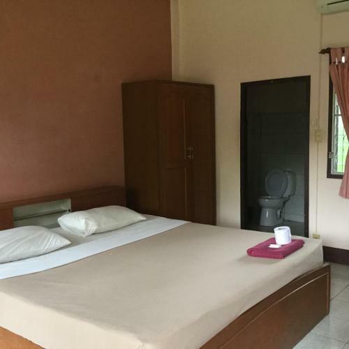 Hotel Baan Bua Guest House