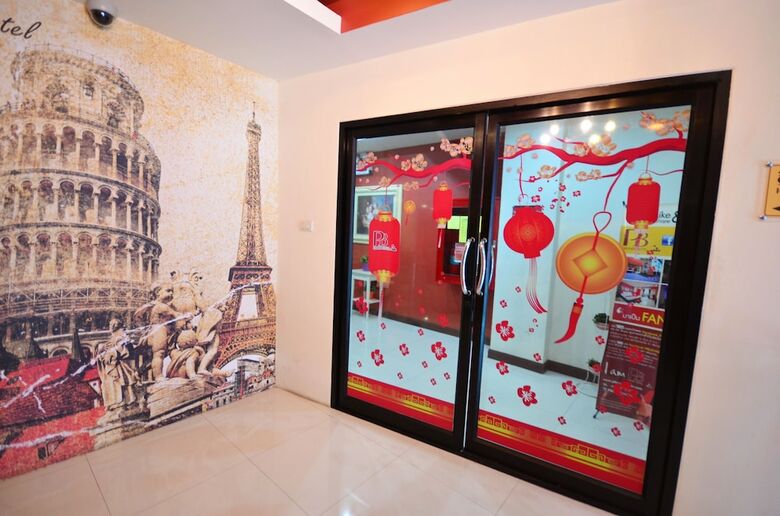 Pb Grand Hotel