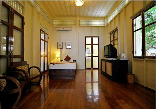 Hotel Baan Bayan - Hua Hin