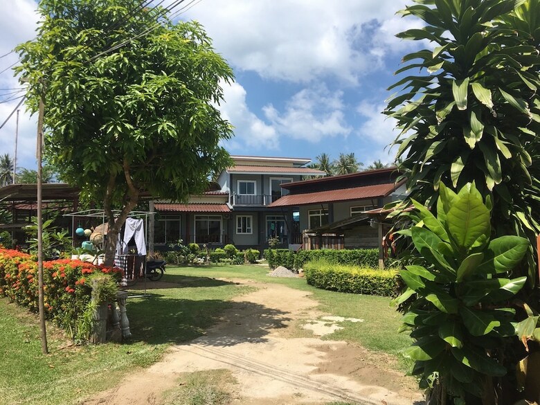 Sunanta Bungalow