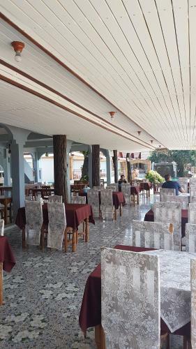 Lanta Paradise Beach Resort