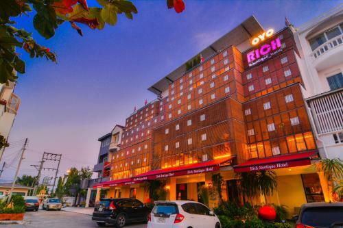 Rich Boutique Hotel
