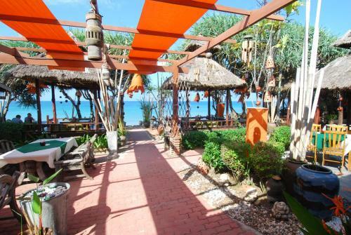 Hotel Clean Beach Resort