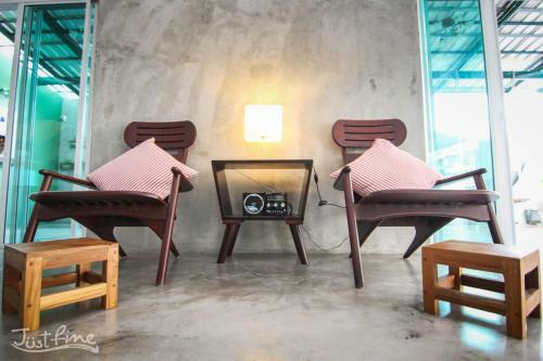 Bed & Breakfast Just Fine Krabi