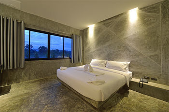 Hotel The Oasis Resort