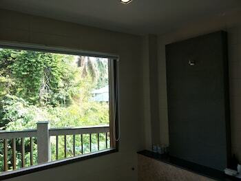 Hotel Lanta Intanin Resort