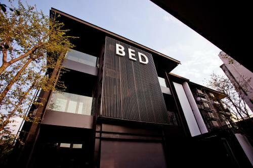 Bed Phrasingh Hotel