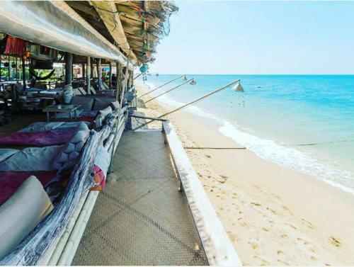 Lanta New Beach Bungalows