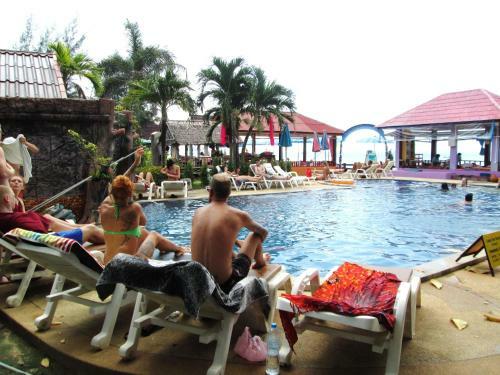 Lanta New Beach Bungalows