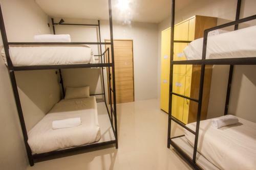 Sunny Hostel Chiangmai @tha Pae