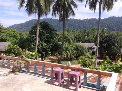 Hostal Lanta Orange House