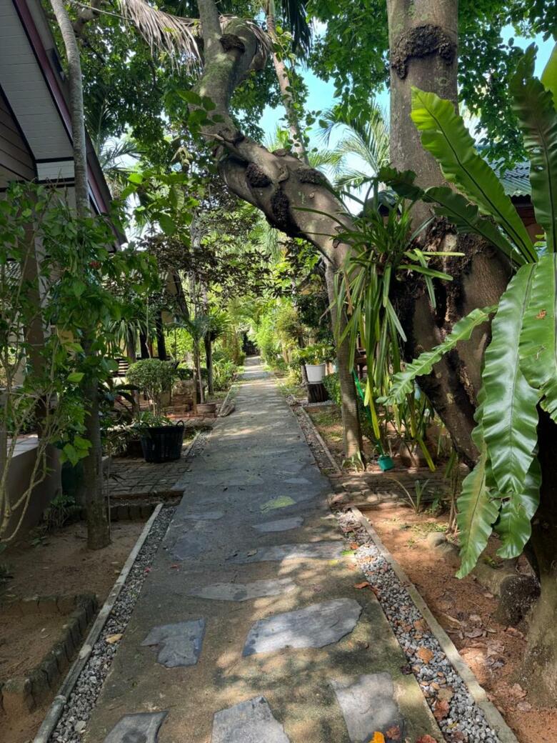 Hotel Lanta Riviera Resort