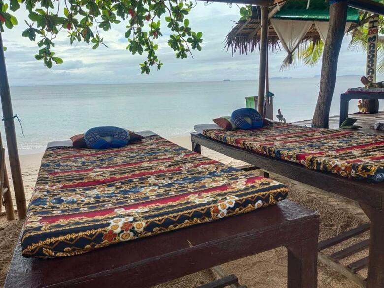 Hotel Lanta Riviera Resort
