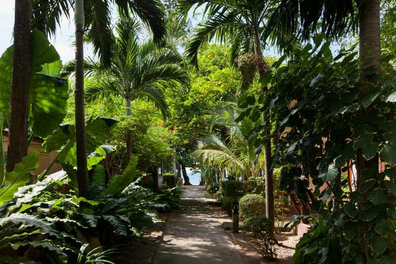 Hotel Lanta Riviera Resort