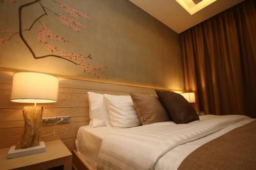 Chu Hotel