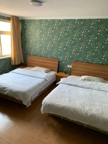 Wolongpu Hotel